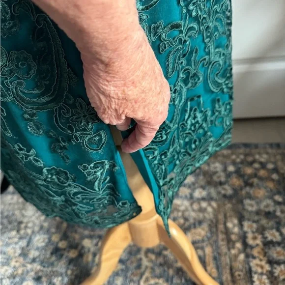 Mother Of The Bride Knee Length Chiffon Lace Formal Dress Teal Green SZ 12 NWOT - Picture 10 of 14